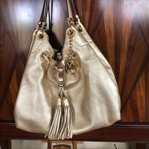 Michael Kors gold  shoulder Handag